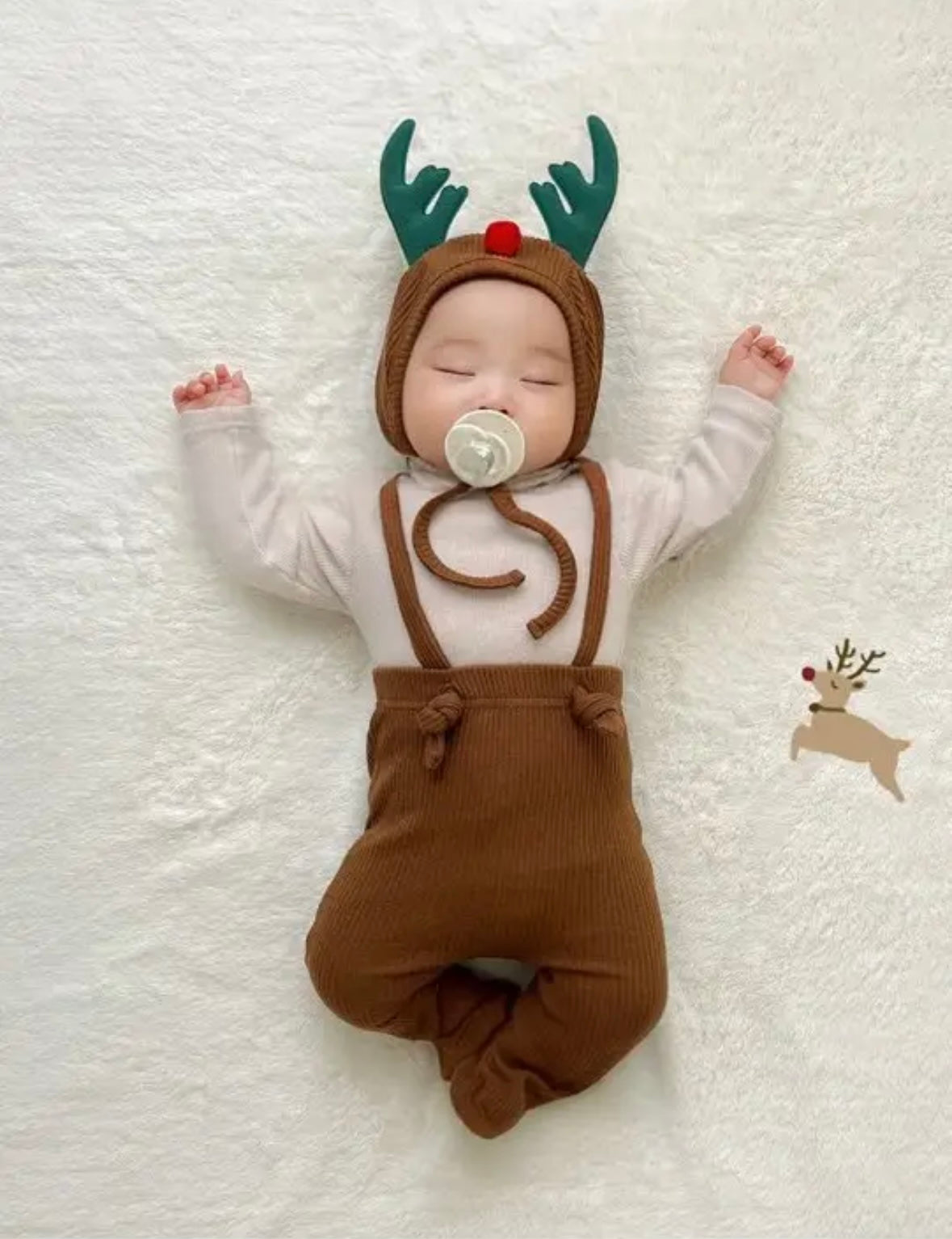 Little Elfie & Rudi Reindeer Outfits